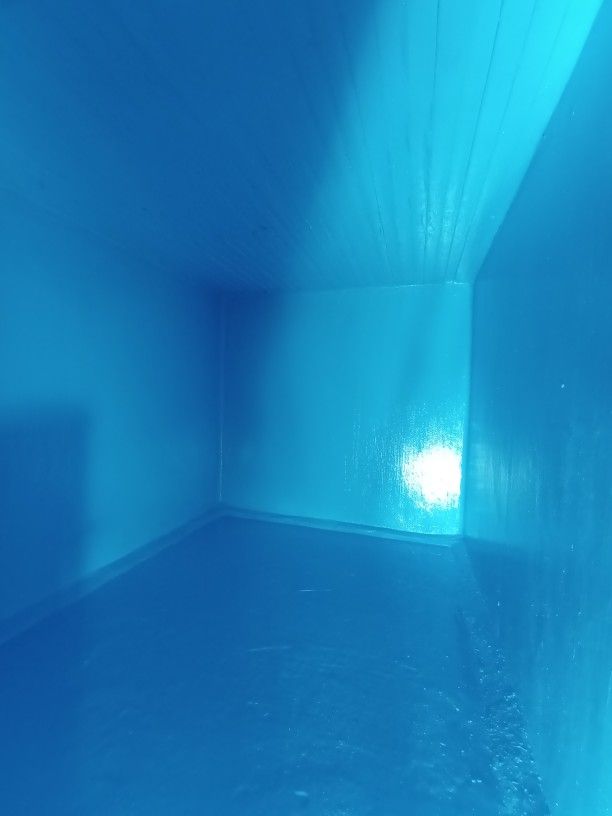 أعمال العزل المائية والحرارية. الرياض