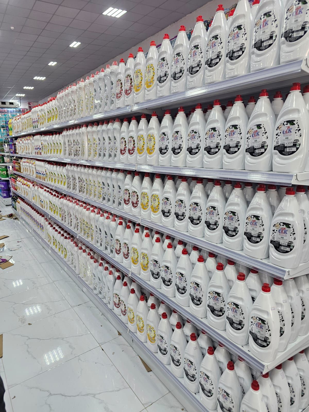 بيع وشراء جميع انواع الرفوف بانواعها