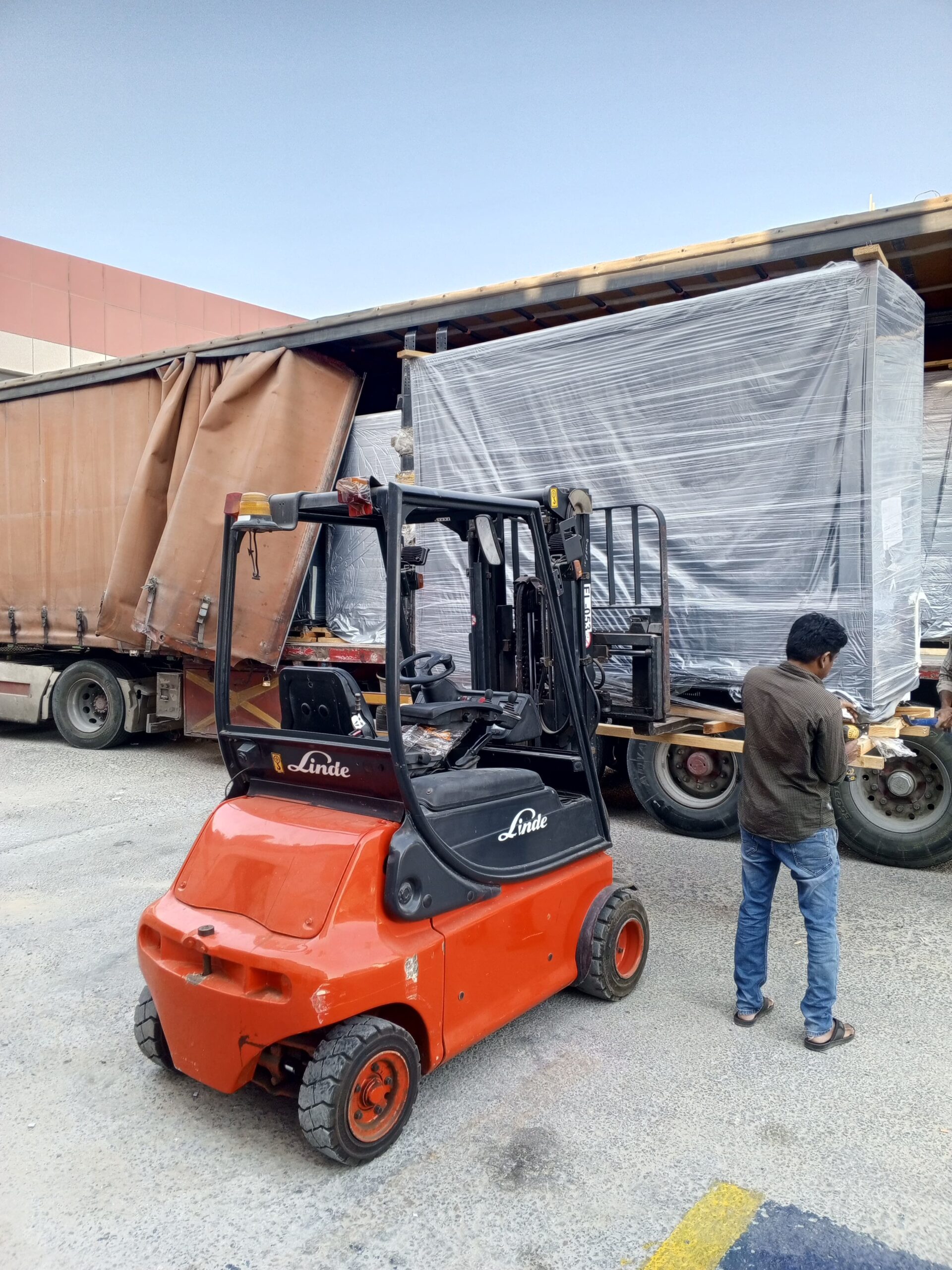 مان لفت وسيزر لفت وجي سي بي عرجاء وبوم تراك تيليسك