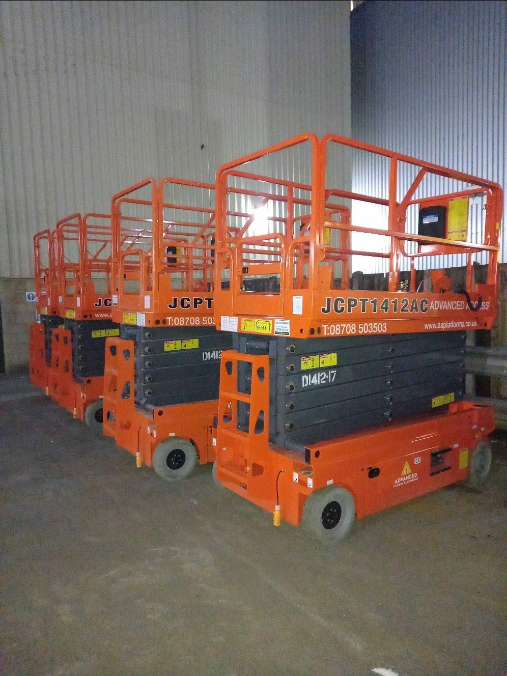 سيزر لفت 10متر * 12متر * للايجار في جدة **