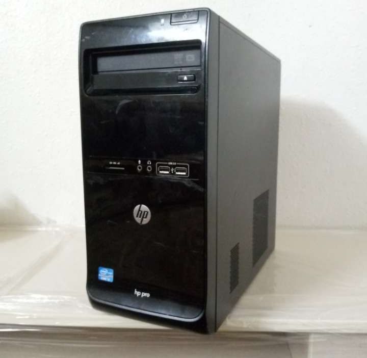 للبيع كمبيوتر مكتبي من شركة اتش بي
