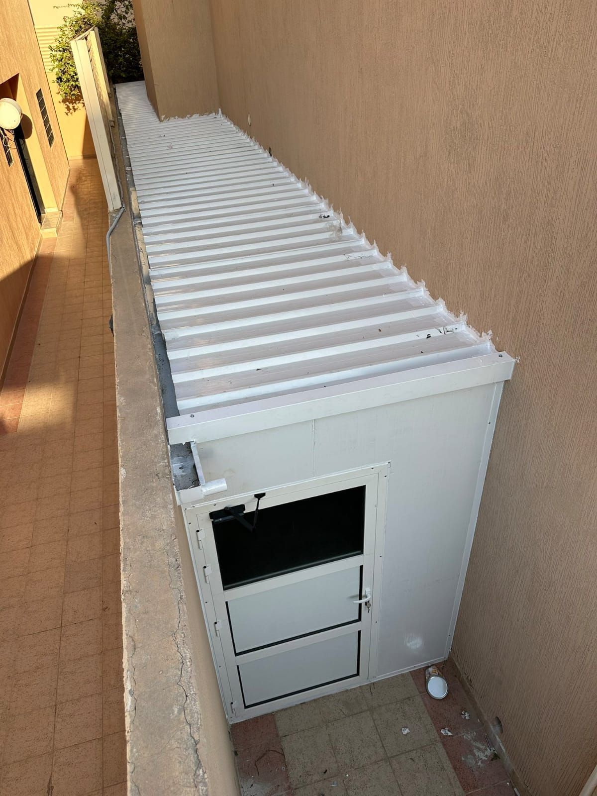 مقاول مظلات