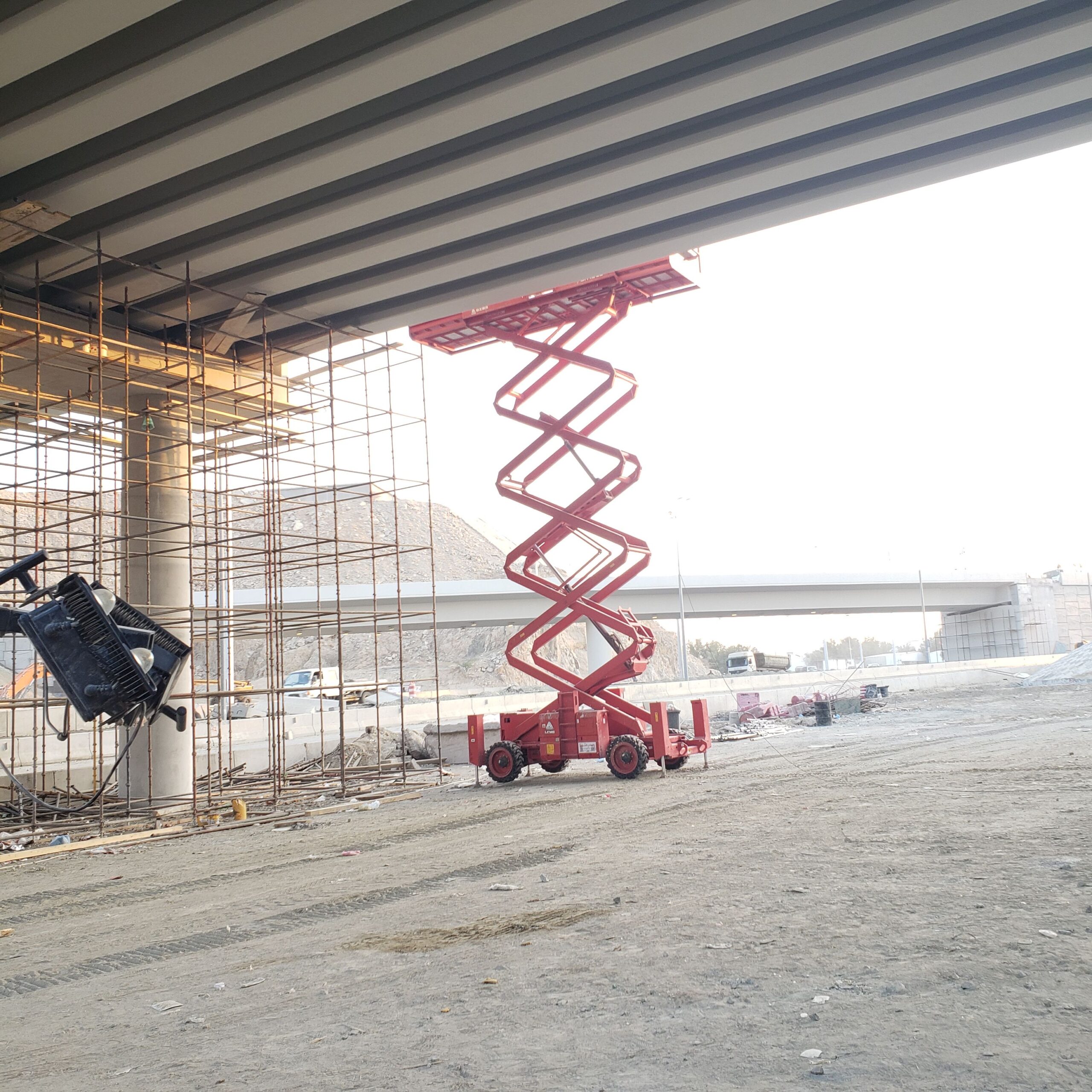 Man Lift Sealift سيزرلفت مان لفت رافعة شوكية موديل