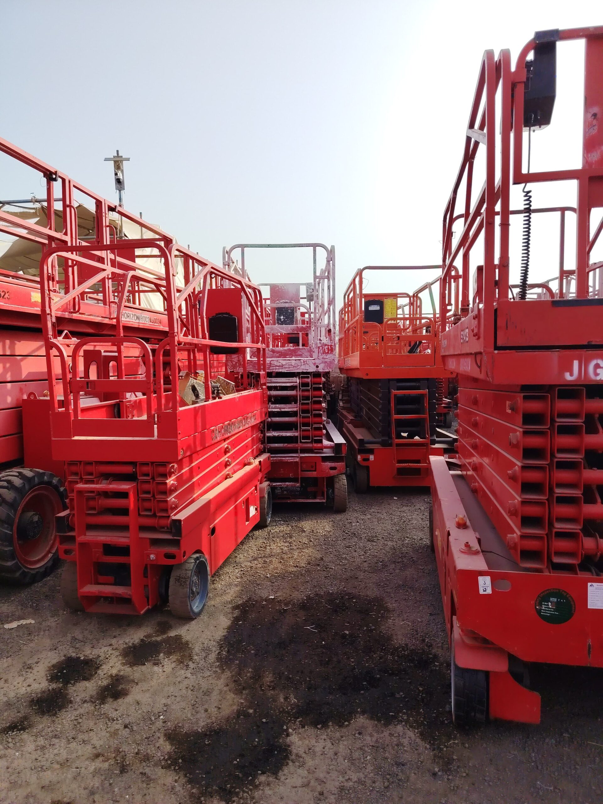 سیزر لفت رافعه مقصيه 12 متر 14 متر 16 متر كهرباء ل