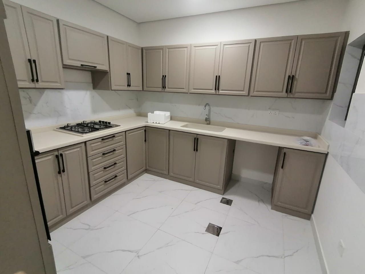 الدمام الخبر0575384932