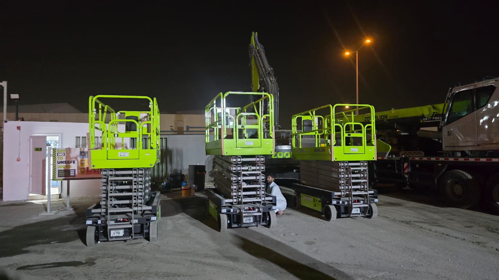 رافعه مقصيه سيزرلفت ومانلفت للايجار شهري سنوي أسبو