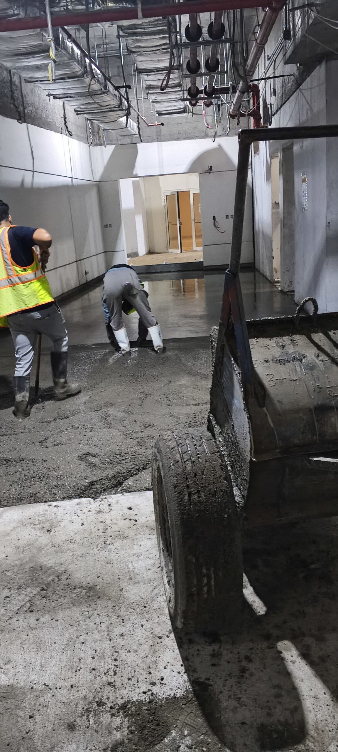 مقاول خلاط اسمنت يدوي للايجار يوميا صبا