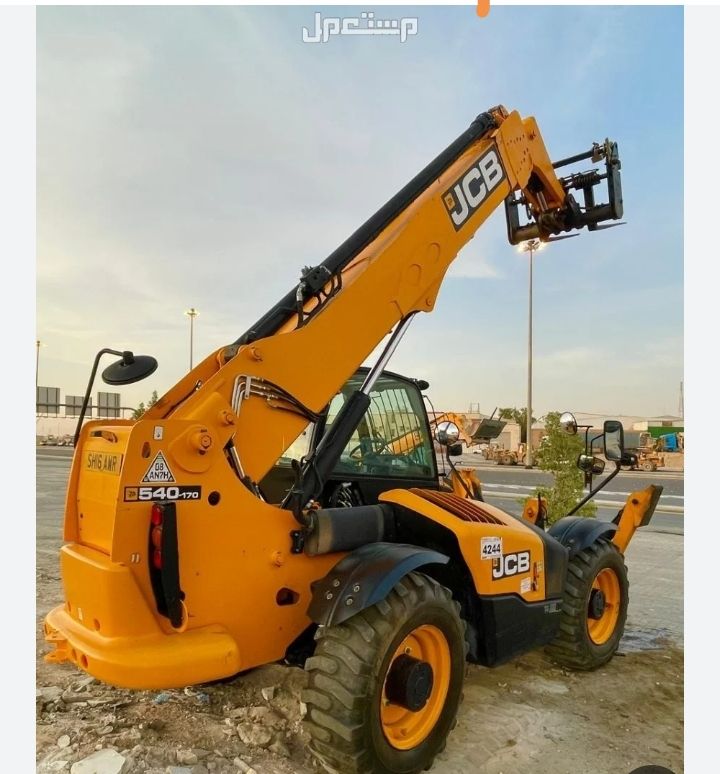 سيزر لفت للايجار مان لفت للايجار رافعات شوكيه للاي