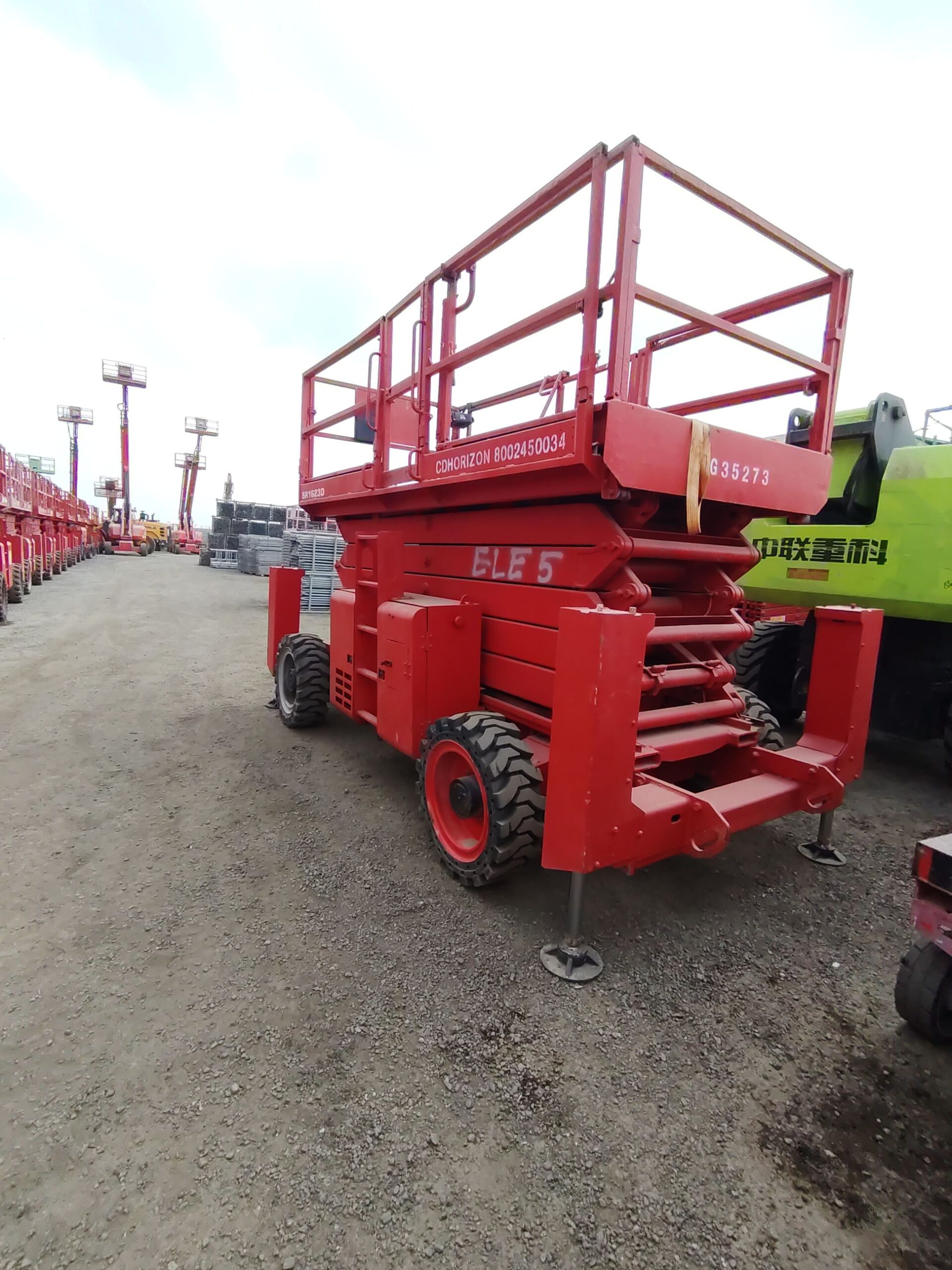 سيزر لفت 16متر 18متر ديزل للايجار جده