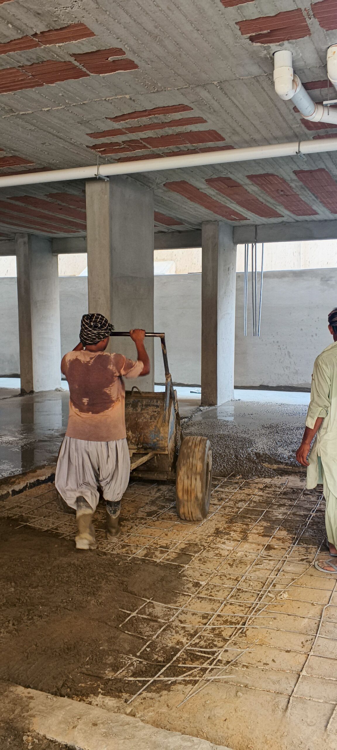 اسمنت خلاط يدوي للايجار يوميا صبا 0597473618