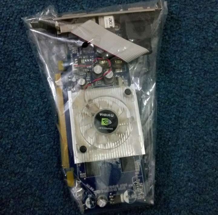 للبيع مذر بورت مع معالج انتل كور i3وذاكره تخزين 12