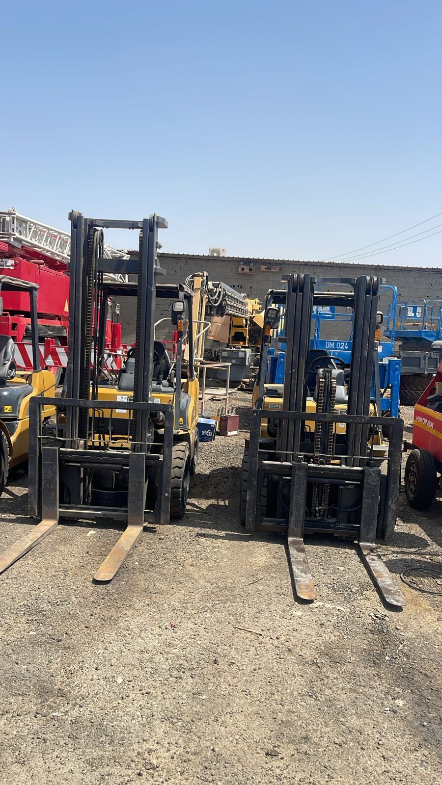 رافعة شوكية 3طن للايجار جده رافعة شوكية 5طن للايجا