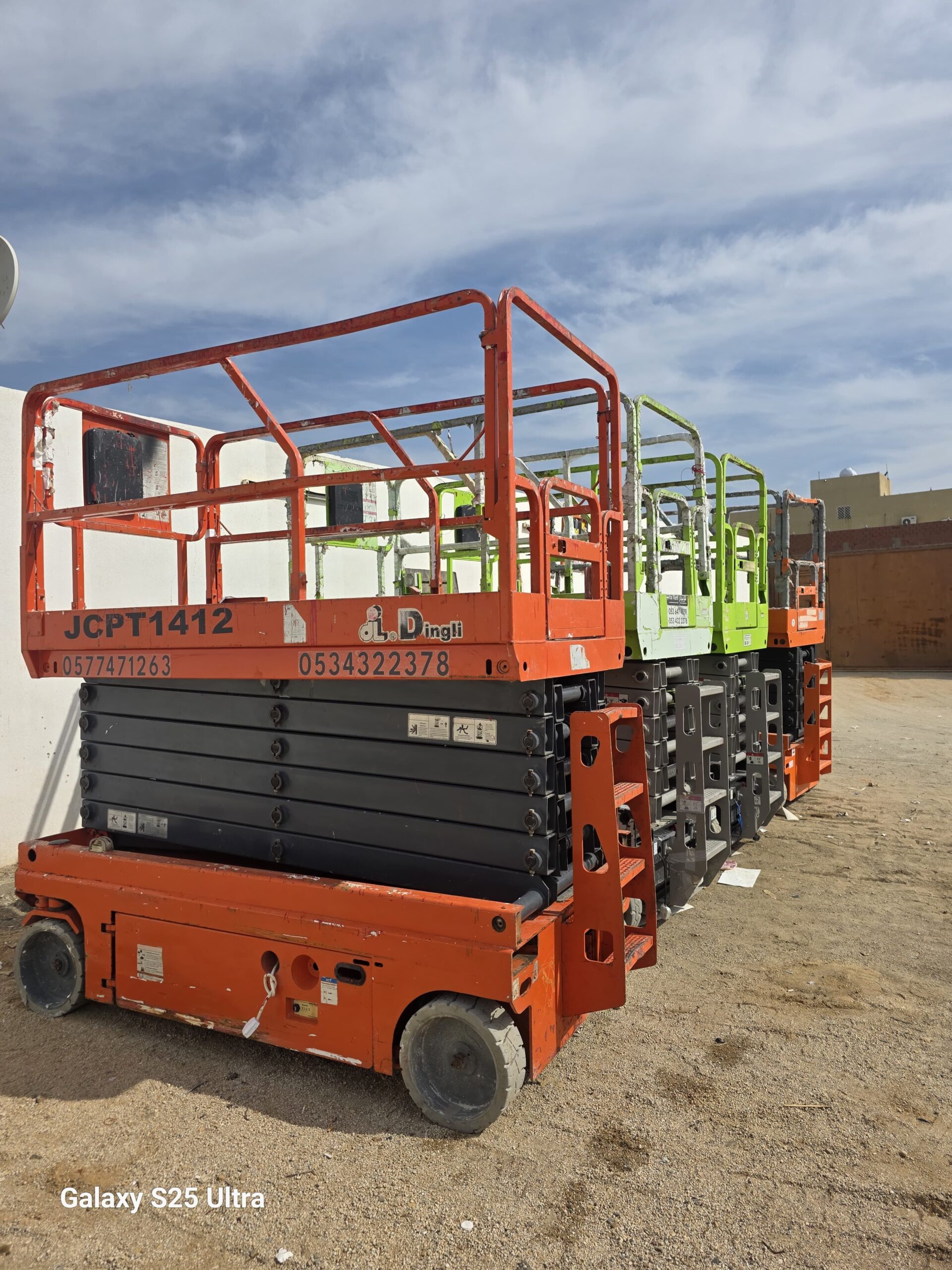 سيزرلفت 16متر للايجار في جده مكه المكرمة رافعة مقص