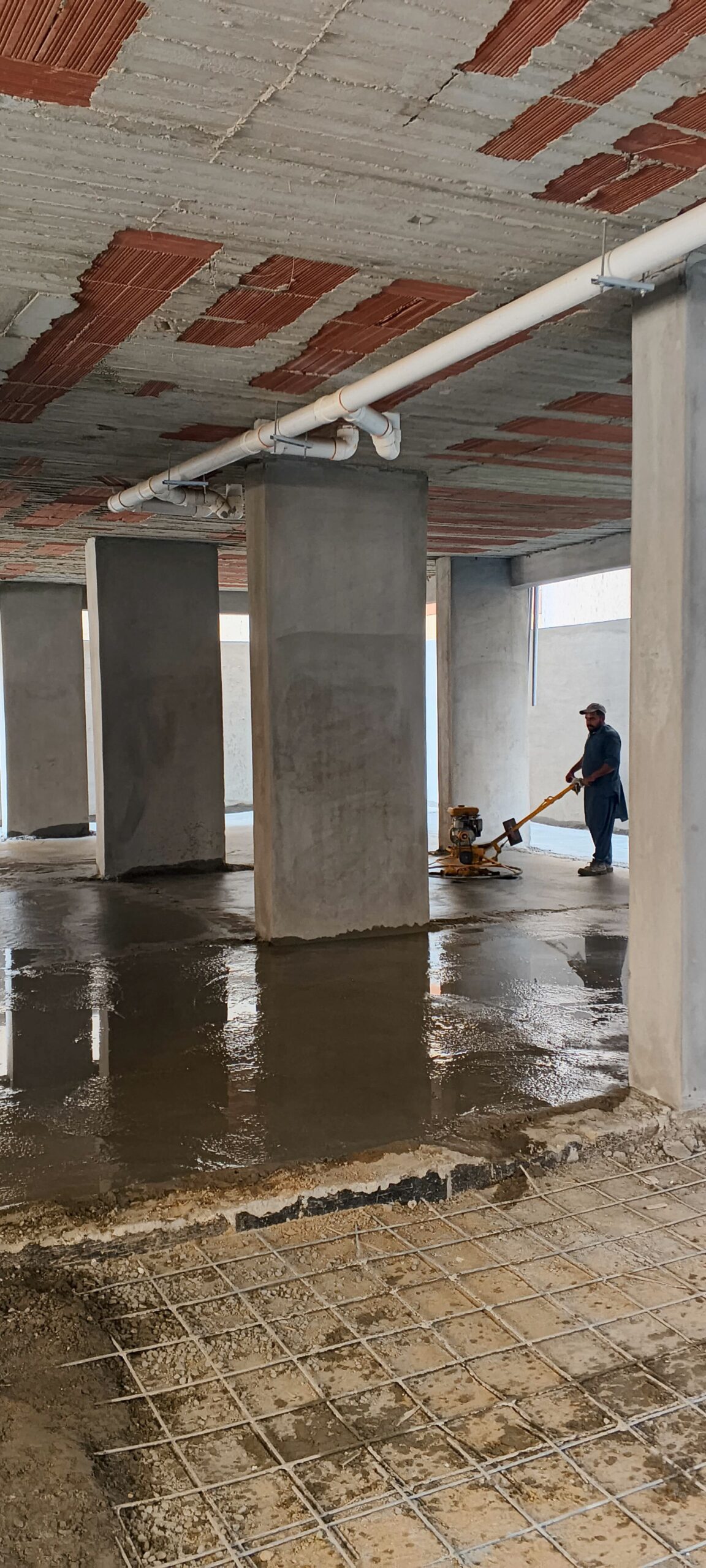 اسمنت خلاط يدوي للايجار يوميا صبا 0597473618