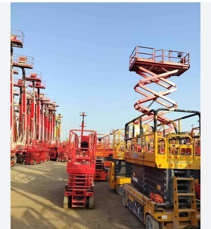 سيزر لفت للايجار رافعات شوكيه للايجار مان لفت للاي