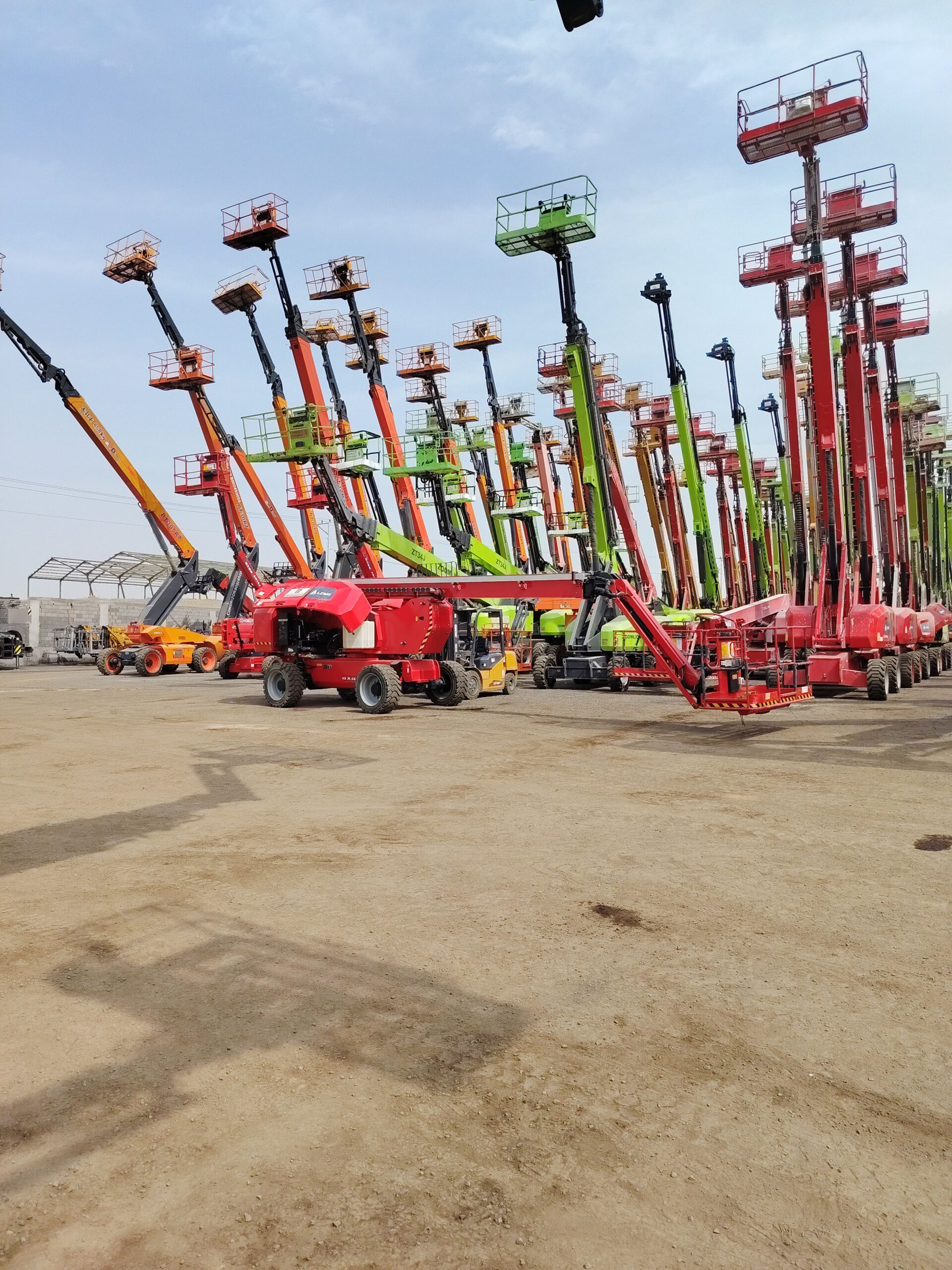 سيزر لفت ومان لفت ورافعات شوكيه وكرينات وببكات وجي