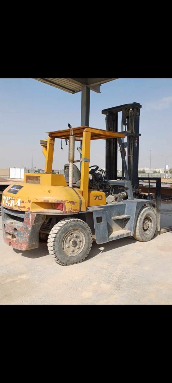 تاجير رافعات شوكية