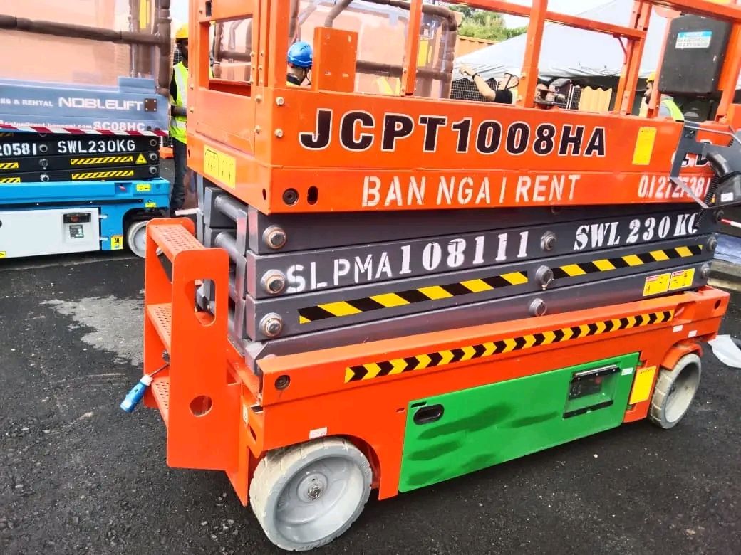 مان لفت وسيزر لفت ورافعات شوكيه ومقصيه وكرينات وبو