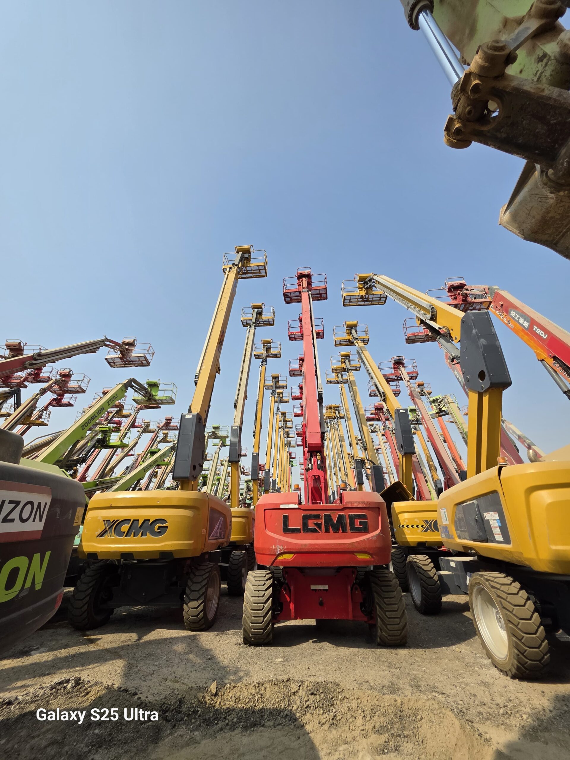 سيزر لفت للايجار مان لفت للايجار رافعه شوكيه للايج