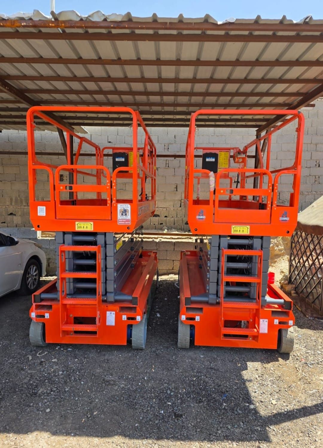 سيزرلفت 14متر للايجار سيزرلفت 12متر للايجار رافعة