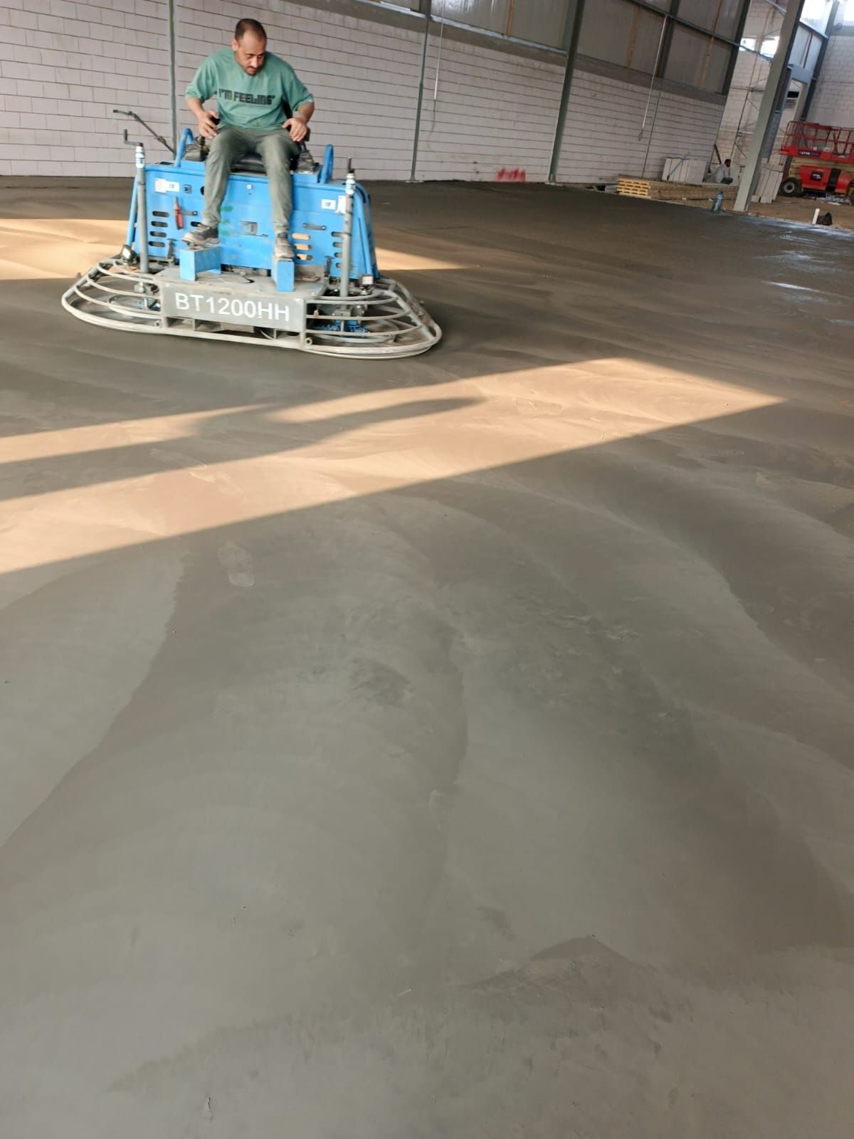 Durable Epoxy Floor Paint and concrete Services