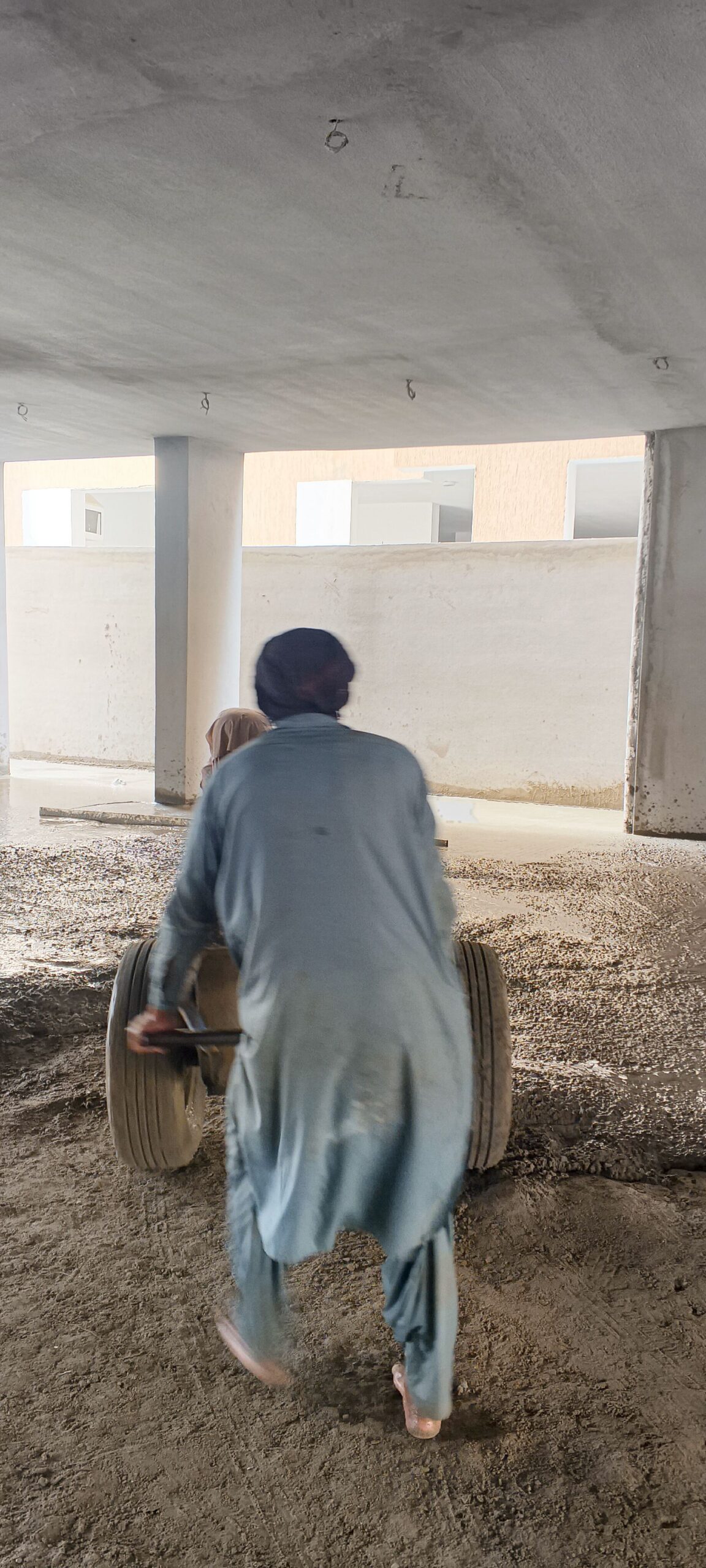 اسمنت خلاط يدوي للايجار يوميا 0597473618