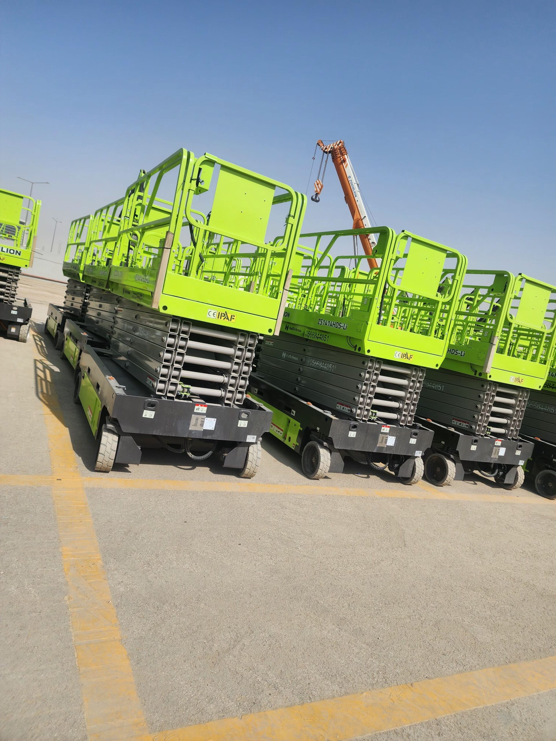 سيزر لفت للايجار في جدة 12متر سيزر لفت للايجار 14م