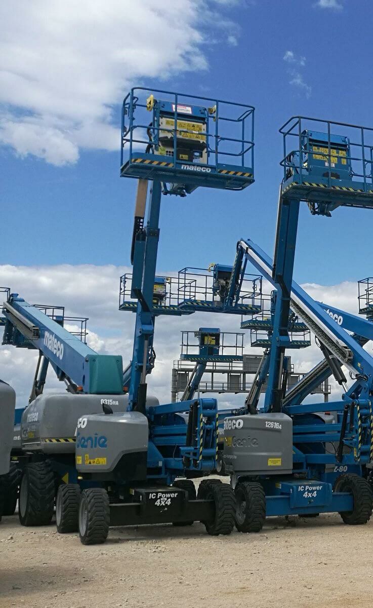 رافعات شوكية مان لفت كرينات للإيجار في جدة