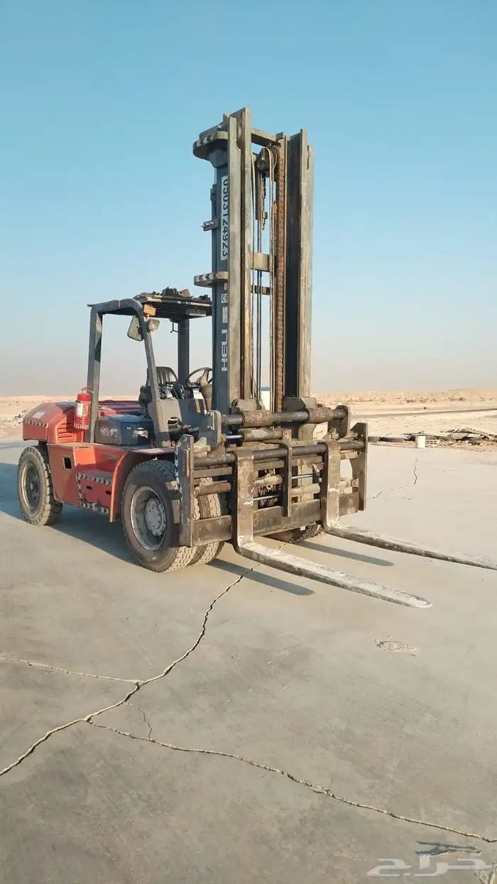 فوركلفت للإيجار في القطيف – رافعات شوكية للإيجار ا