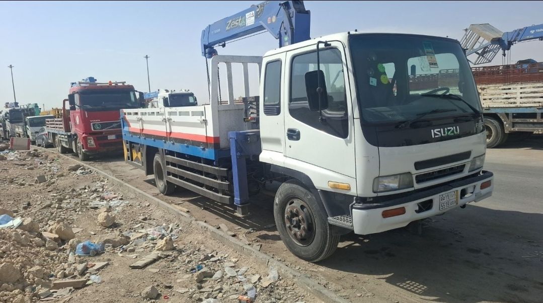 ابو فارس لتأجير جميع المعدات الثقيله لايجار في الر