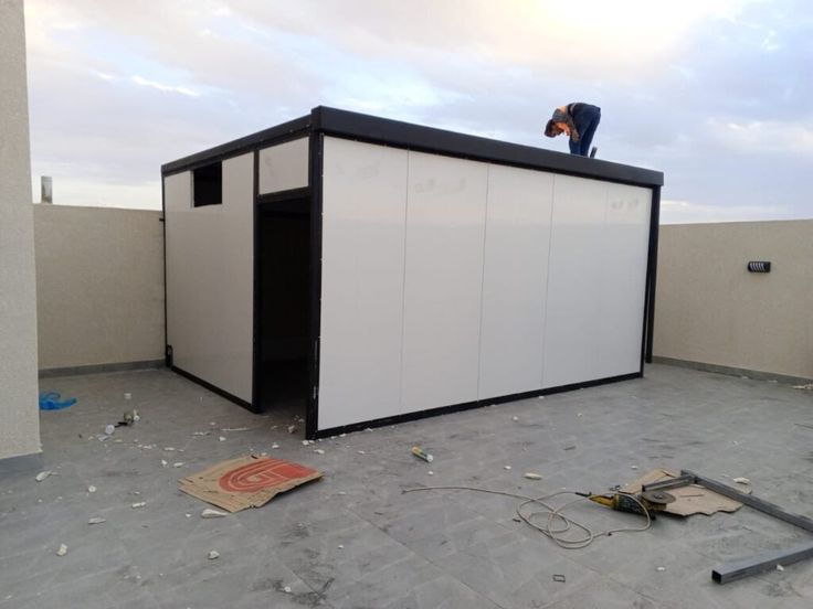 تركيب سندويش بنل ملحق غرف مستودعات سندويش بنل الري