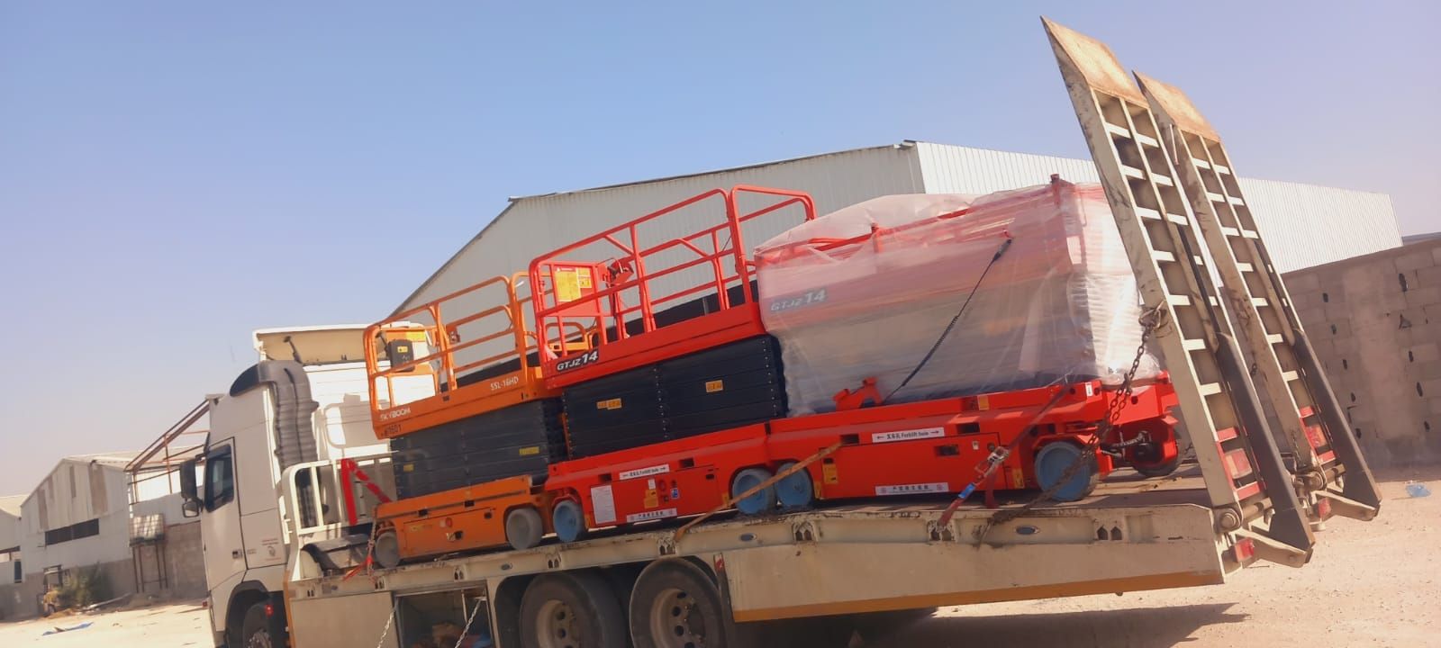 متوفر جميع انواع المعدات الثقيلة للأيجار