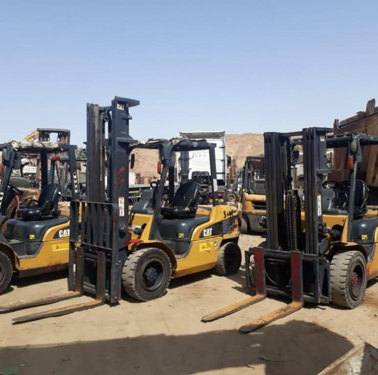 مان لفت / سيزر لفت / فوركلفت للأيجار في جدة