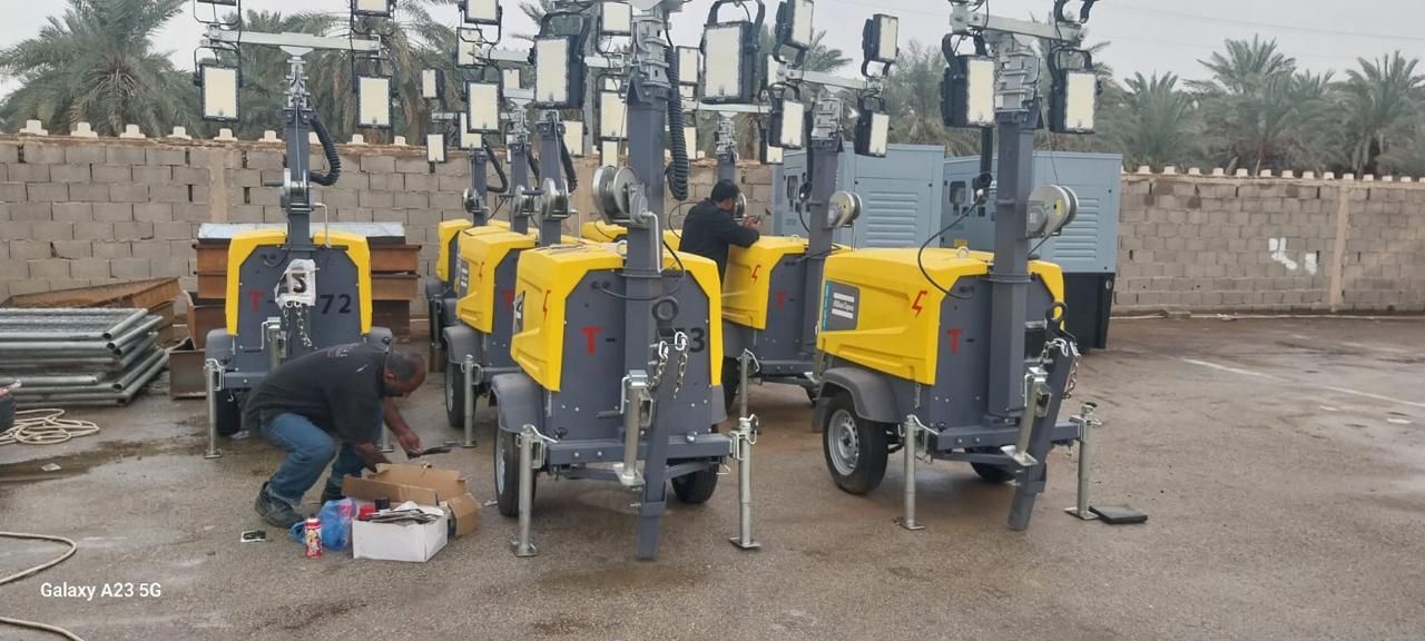 سيزرلفت ومان لفت ورافعات شوكيه وجي سي بي وبوم تراك