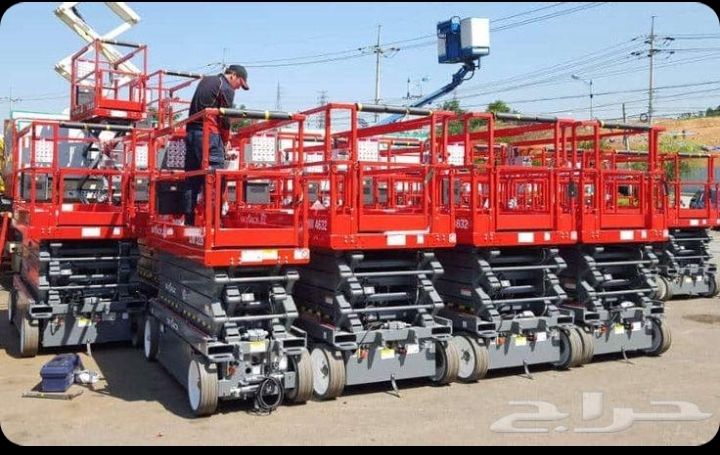 رافعه شوكيه ومقصيه سيزر لفت للايجار مان لفت للايجا