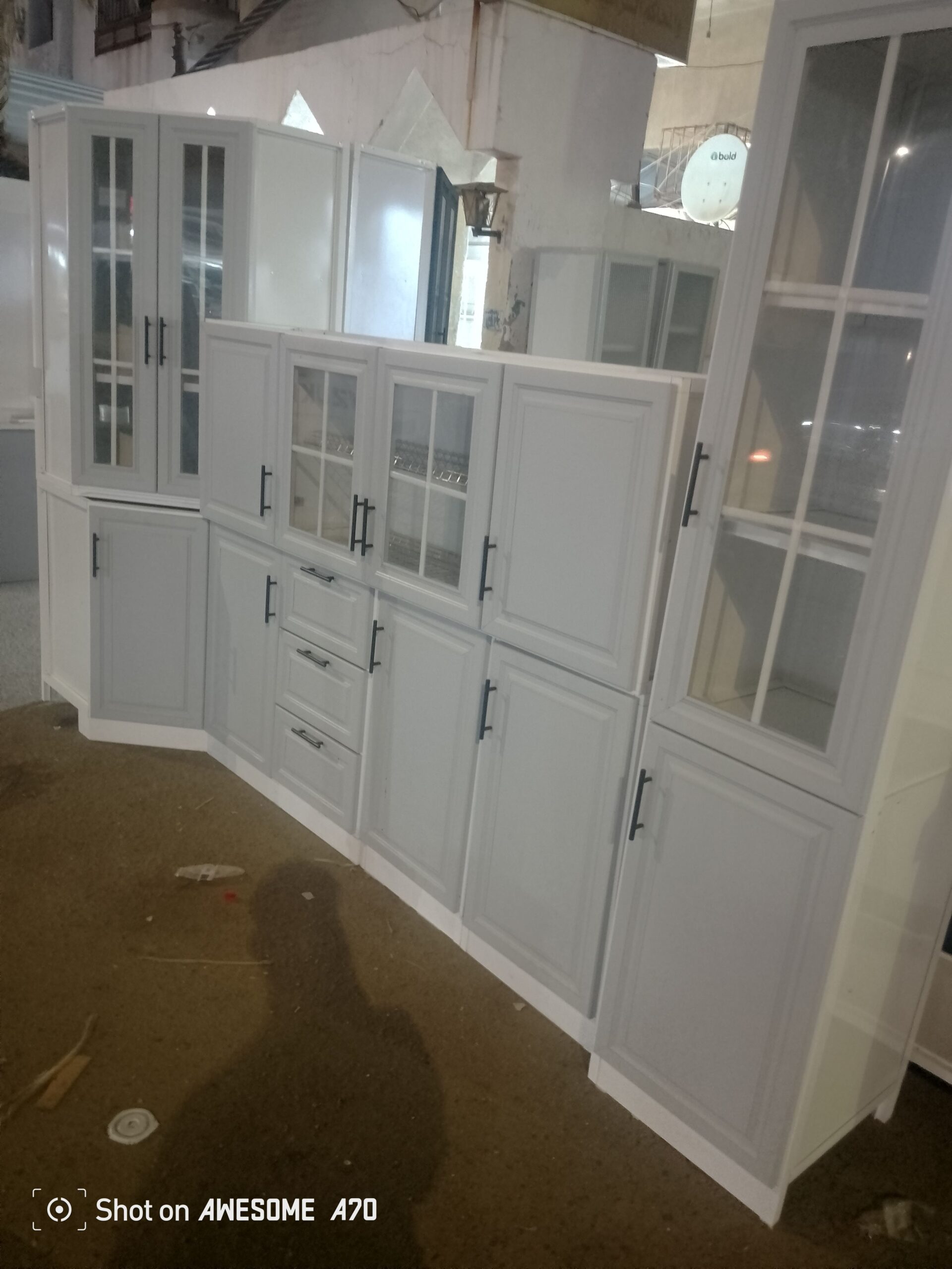 بيع وشراء الاثاث المستعمل بجده