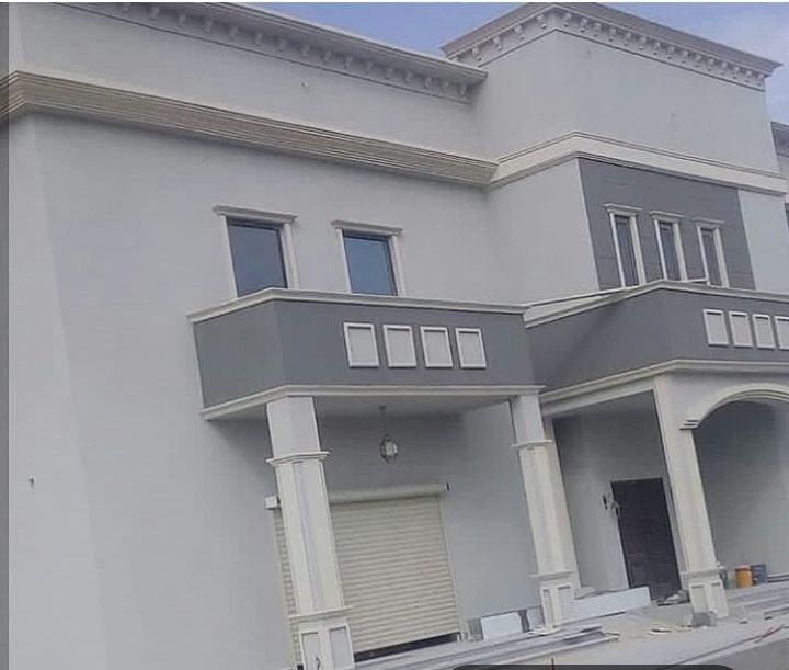 معلم دهانات خدمات ادهانت داخليه وخرجيه ادهان بيتك