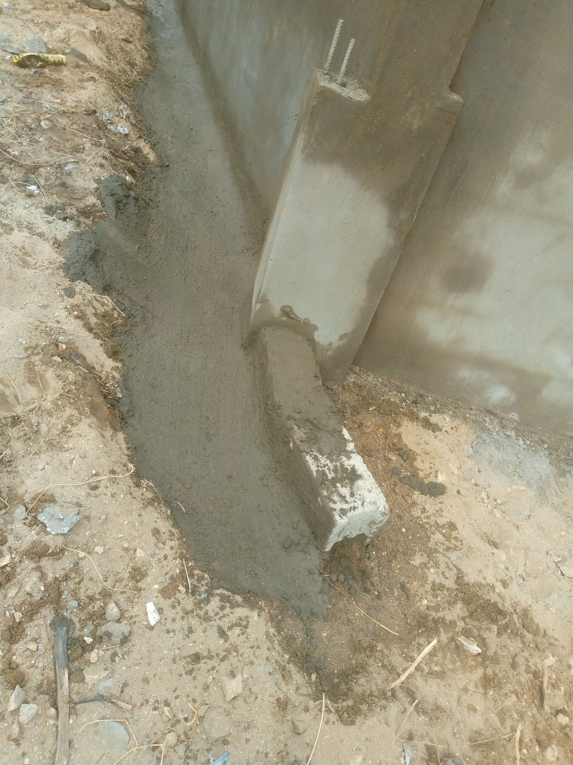 ابو عبده مليس فني اتصل. نصل ولك ما يبيض وجهك 05756