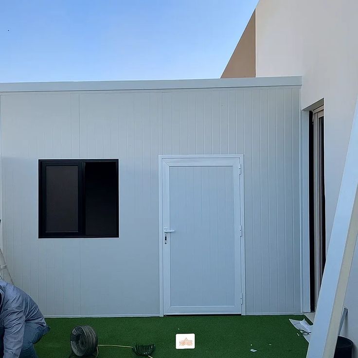 تركيب سندويش بنل ملحق غرف مستودعات سندويش بنل الري