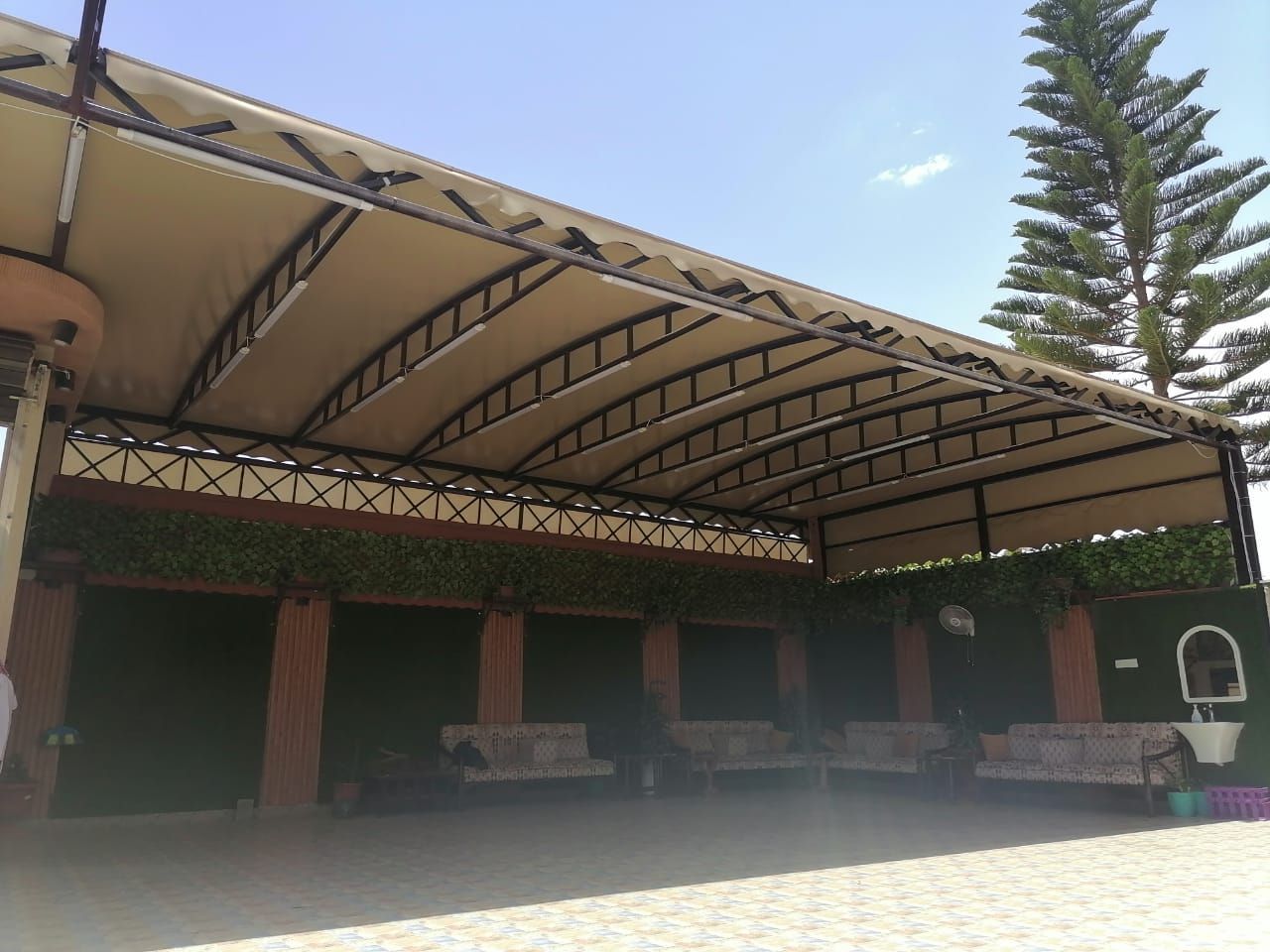 حداد مظلات سواتر سندويش بنل