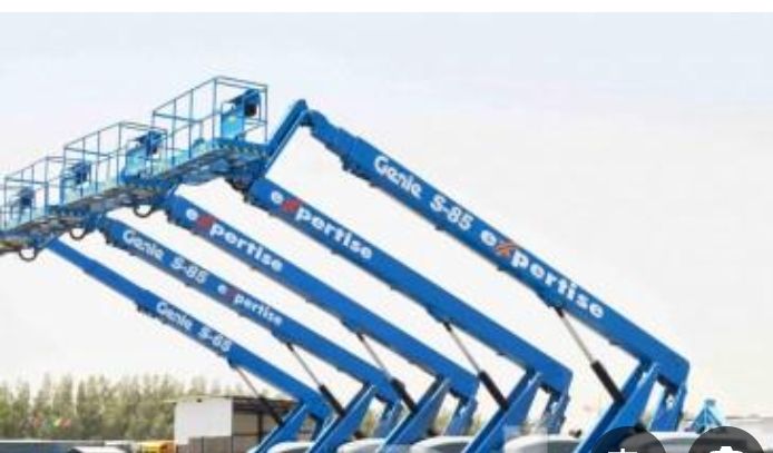 رافعه شوكيه جي سي بي للايجار سيزر لفت للايجار