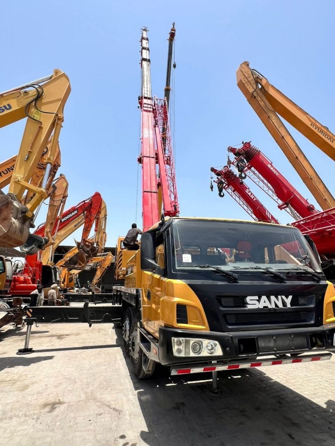 ابو فارس لتأجير جميع المعدات الثقيله لايجار في الر