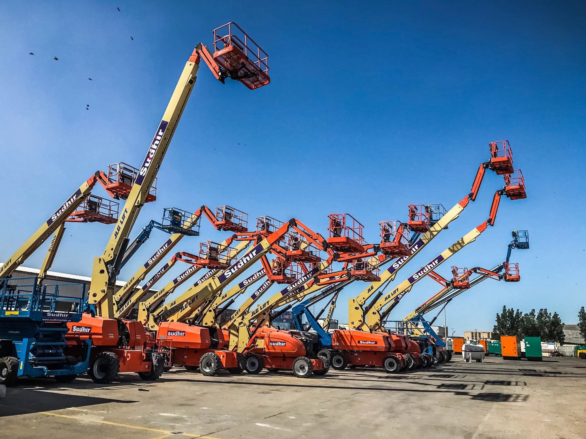 سيزر لفت للأيجار مان لفت للإيجار فوركلفت للايجار ا