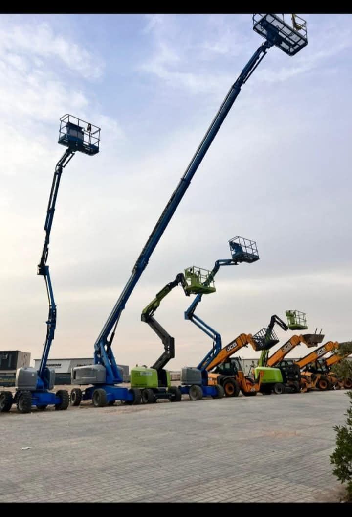 متوفر جميع انواع المعدات الثقيلة للأيجار