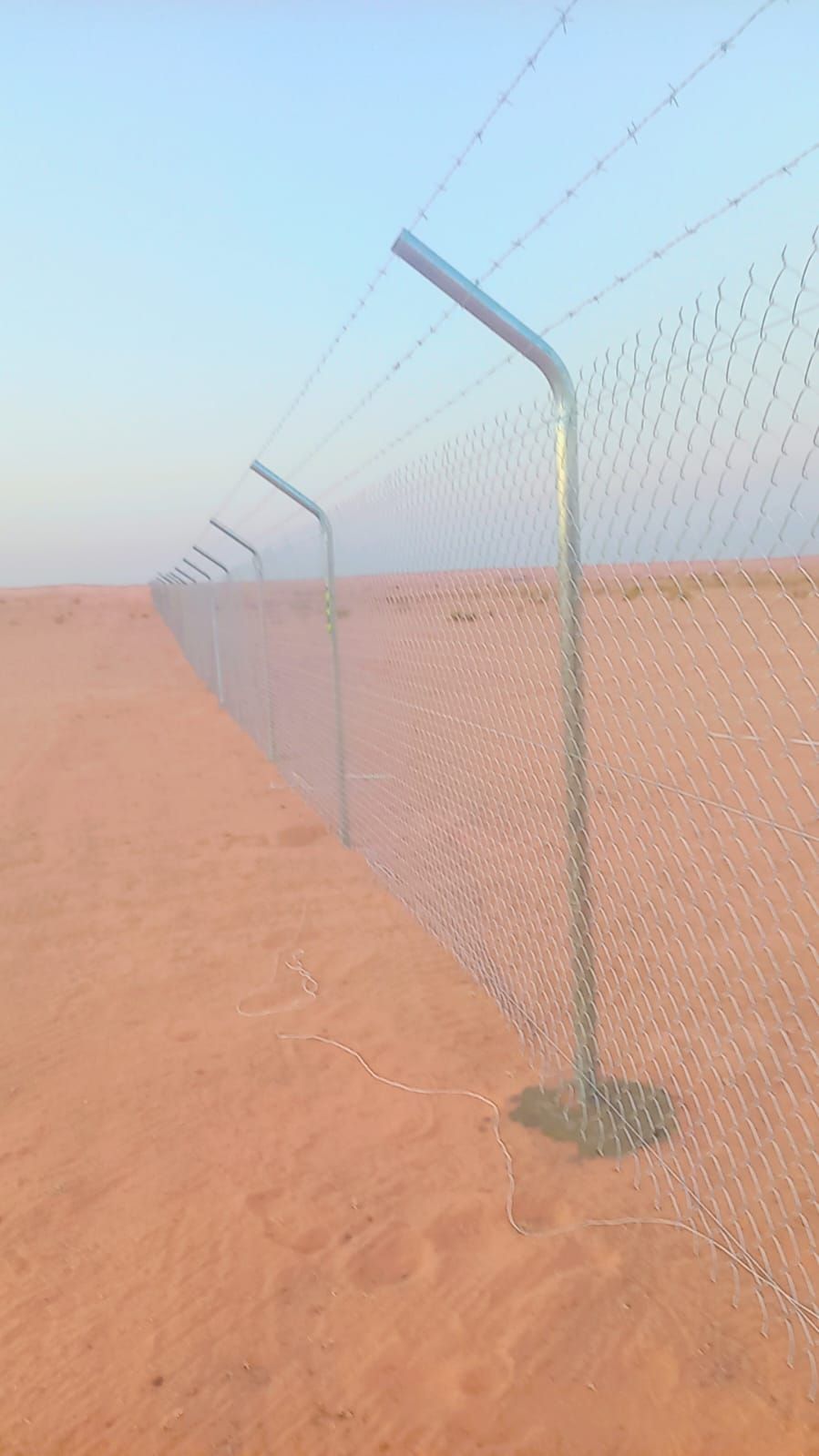 توريد وتركيب الشبوك وتوريد وزراعة النخيل جميع المق