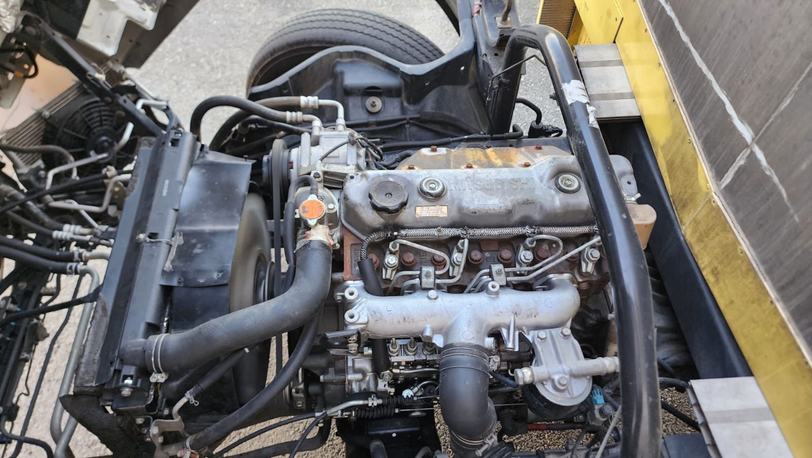 سله غذائيه للمحتاجات