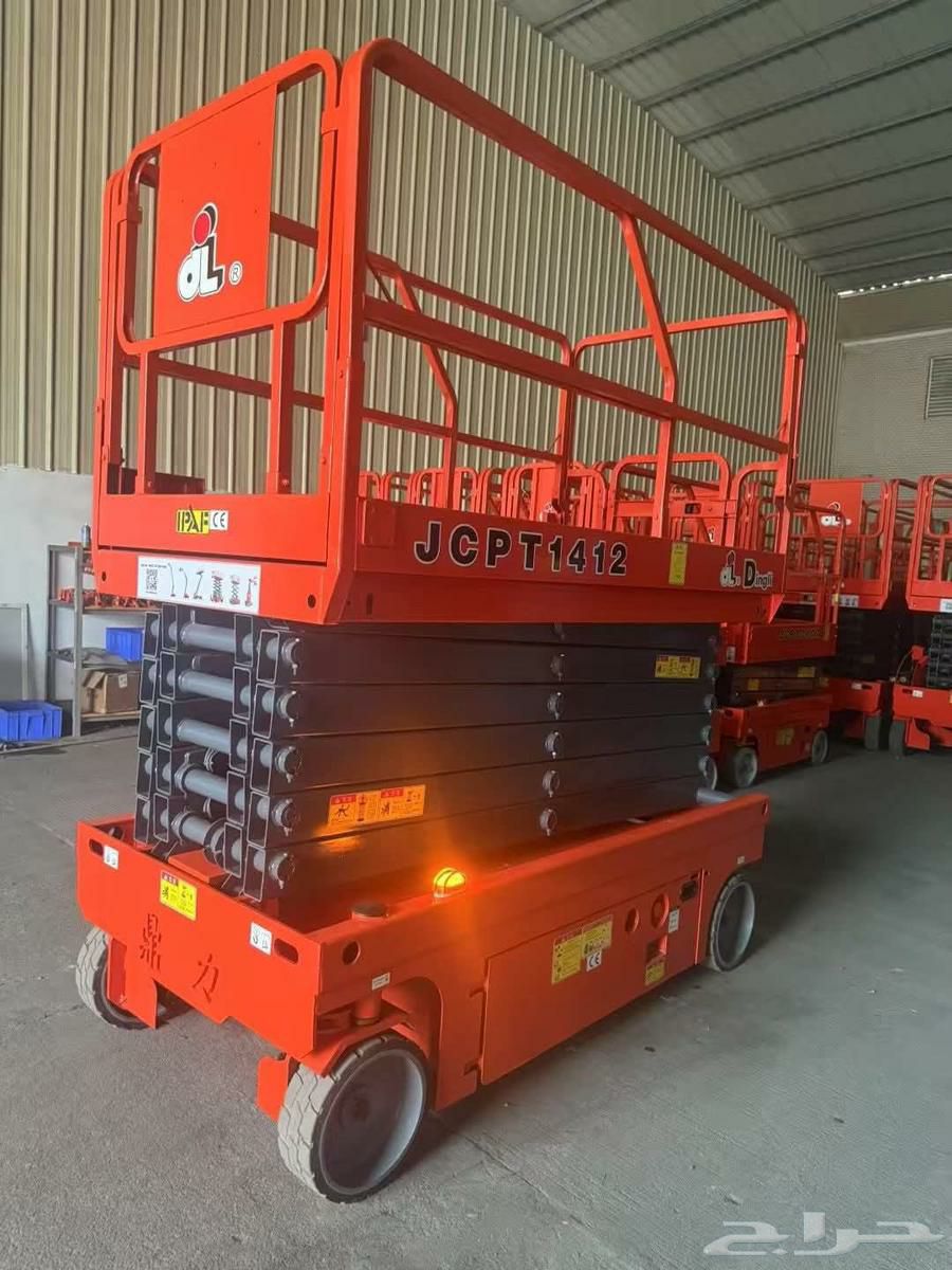 سيزر لفت للإيجار مان لفت للإيجار فوركلفت للايجار ا