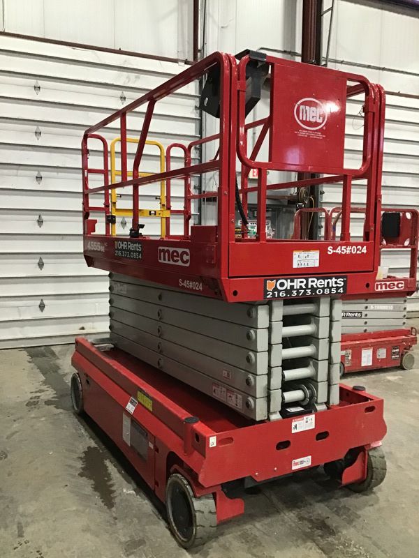 سيزر لفت للإيجار في جدة – رافعات مقصية