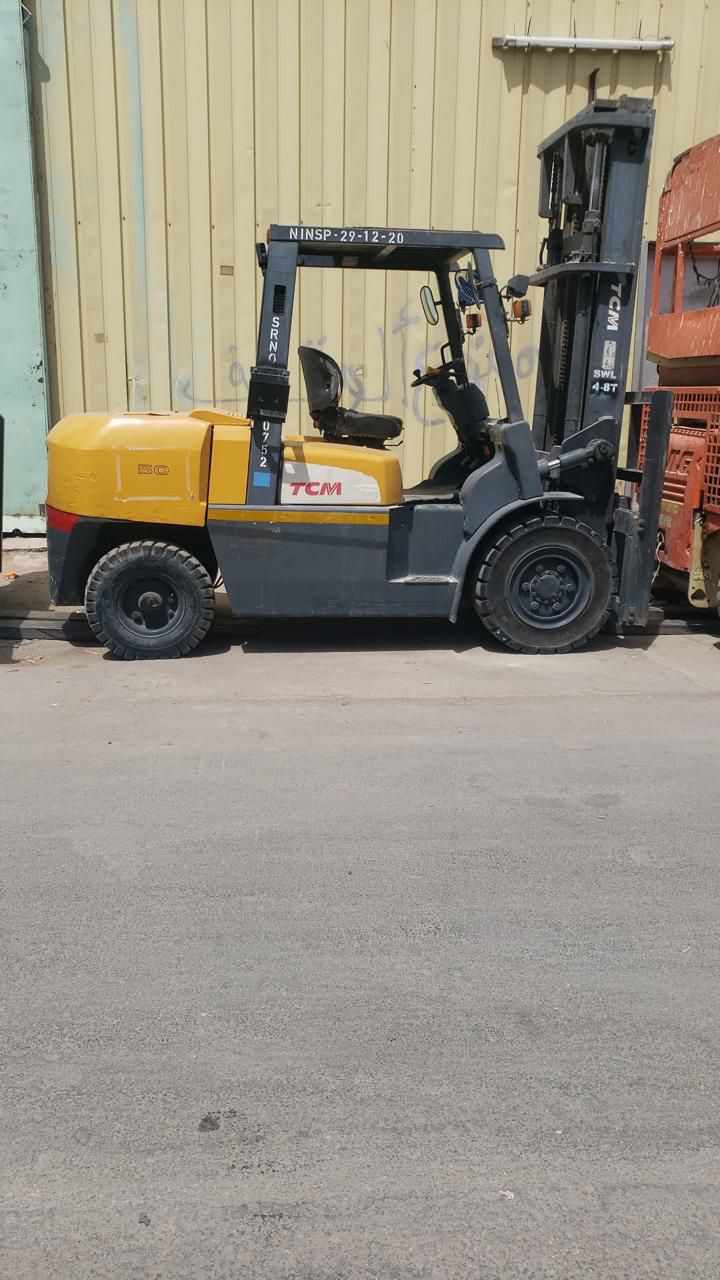 رافعات شوكيه فوركلفت للايجار 1.5طن2.5طن3طن5طن7طن10