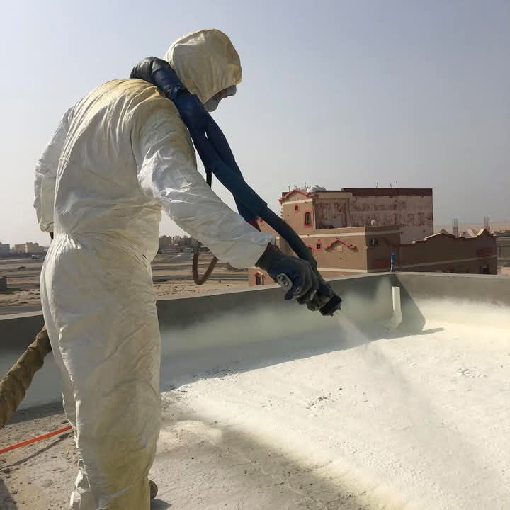 عزل فوم للاسطح بضمان 10 سنوات
